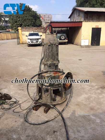 Cho thuê máy bơm chìm nước thải