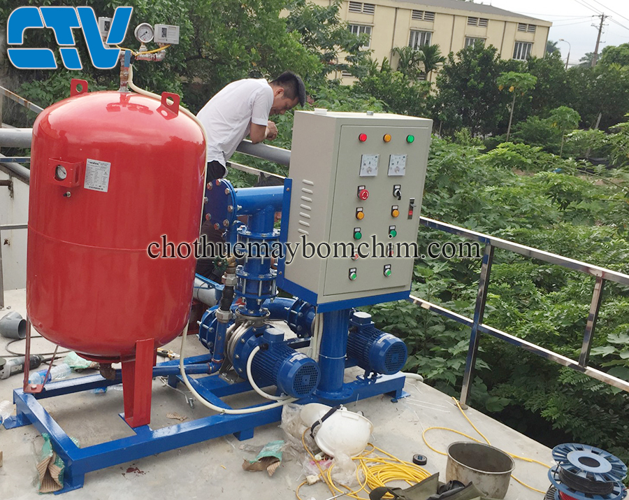 Tủ điện điều khiển và bảo vệ 2 máy bơm chạy luân phiên