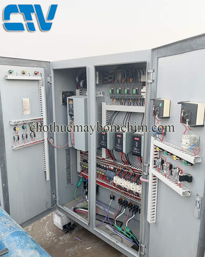 Thiết kế, lắp đặt tủ điện điều khiển cụm máy bơm công nghiệp 37Kw bằng biến tần